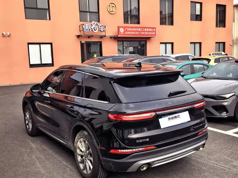Lincoln Corsair 2.0 T 2 WD Premium