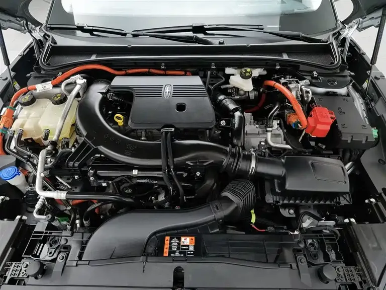 Lincoln Z 2.0 T 2 WD Supreme Shine Hybrid
