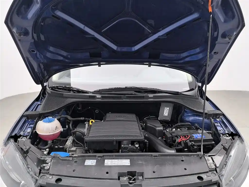 Jetta 1.6 L Auto Comfort