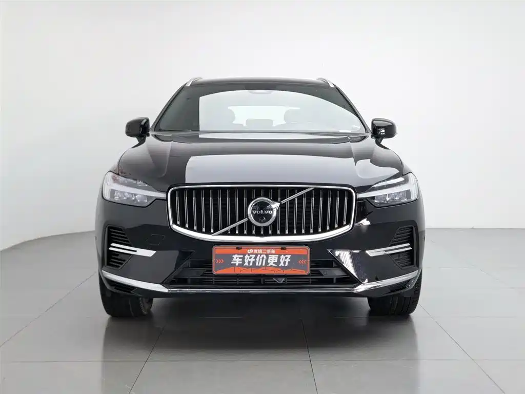 Volvo XC60 PHEV T8 PHEV Long Range 4 WD Smart Vision Luxury