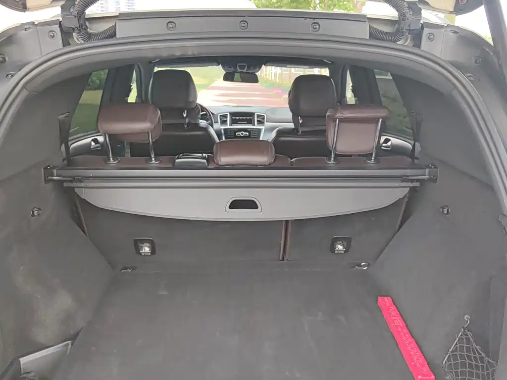 Mercedes-Benz M-Class ML 350 Luxury