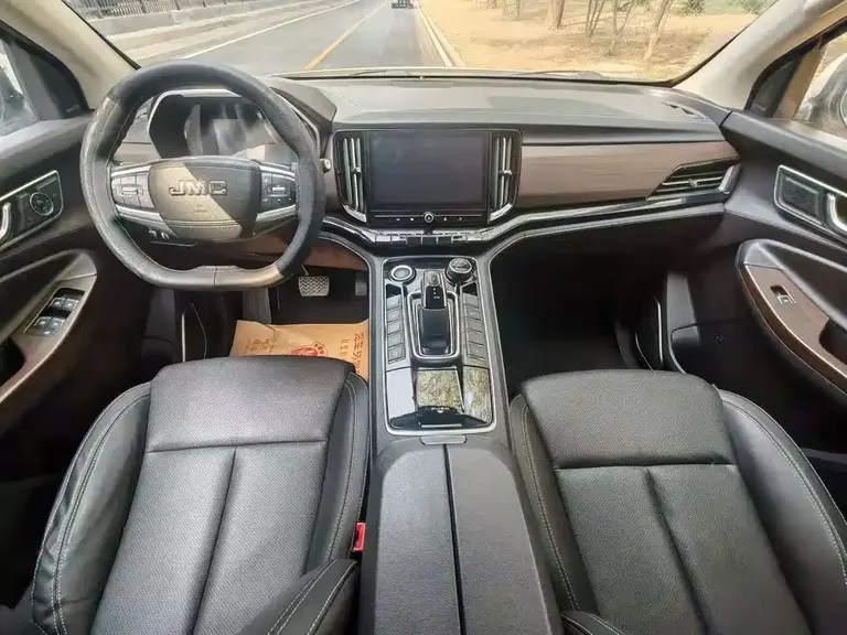 JMC Yusheng S350 驭胜S350 2020款 2.0 T 自动四驱汽油豪华版