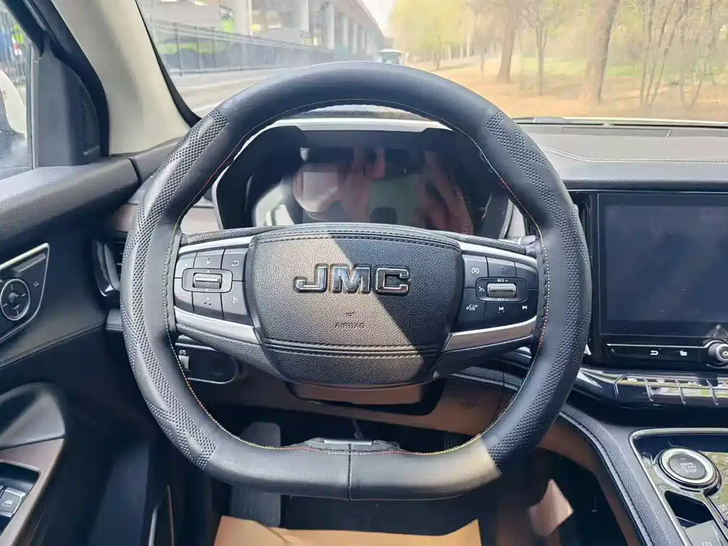 Yusheng S350 驭胜S350 2020款 2.0 T 自动四驱汽油豪华版