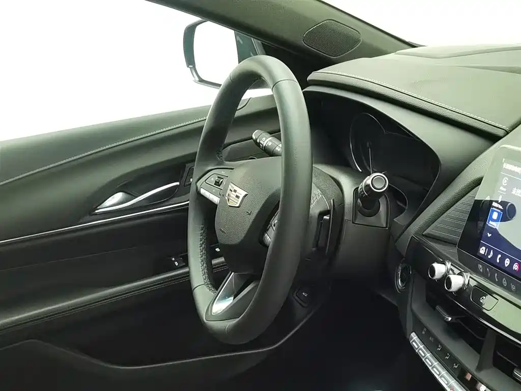 Cadillac CT4 28 T Style