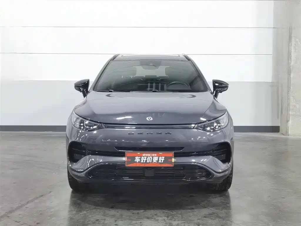Denza X PHEV Sport