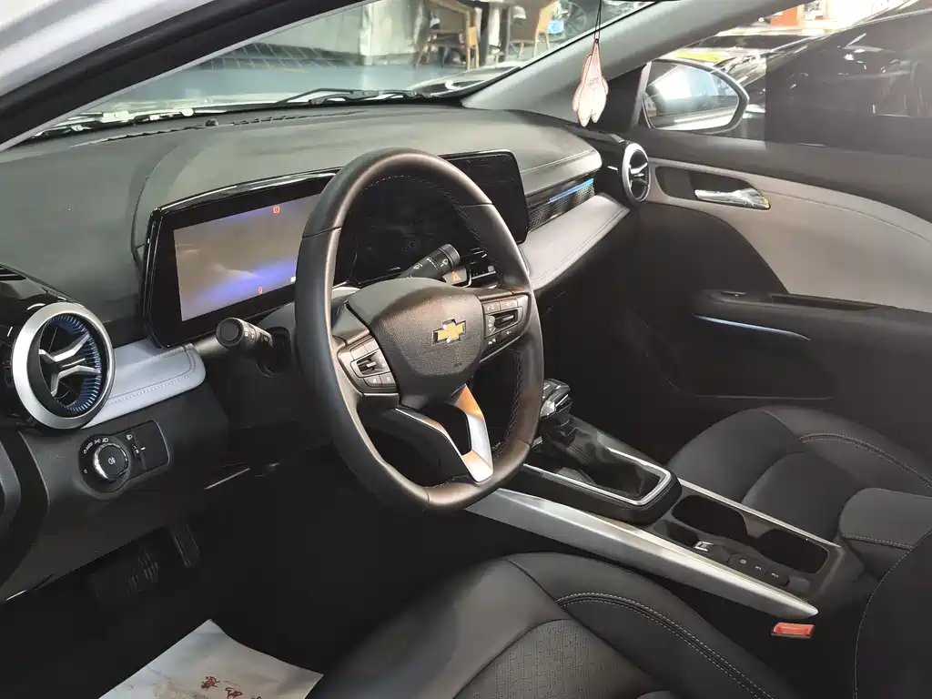 Monza 1.5 L DCT Pleasure