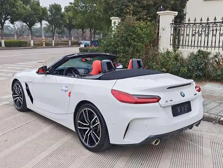 BMW Z4 sDrive 25 i M Sport Package