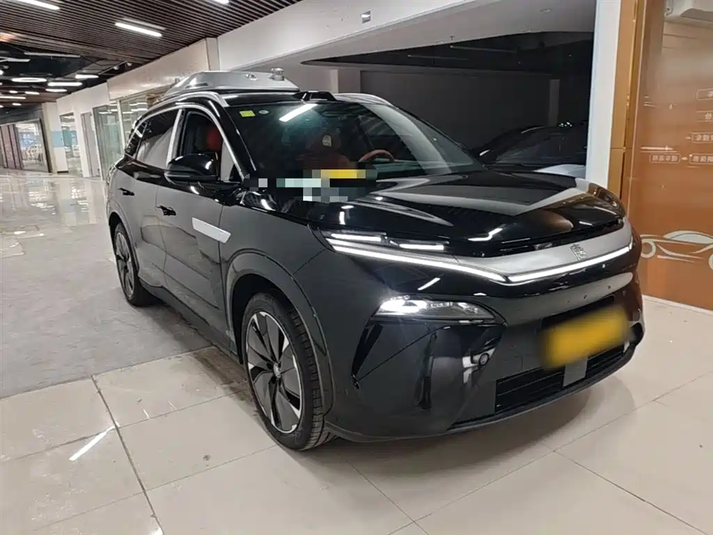 Tang L DM 175 KM Drone Player