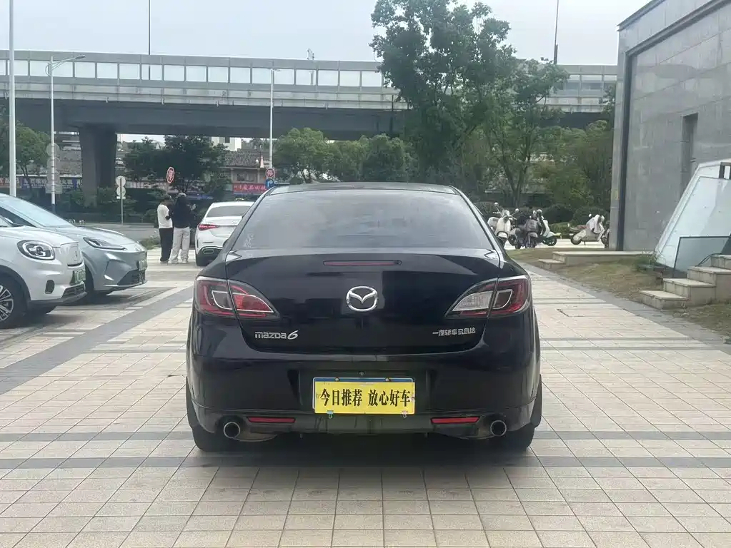 Mazda6 Ruiyi 睿翼 2010款 轿跑 2.5 L 自动至尊版