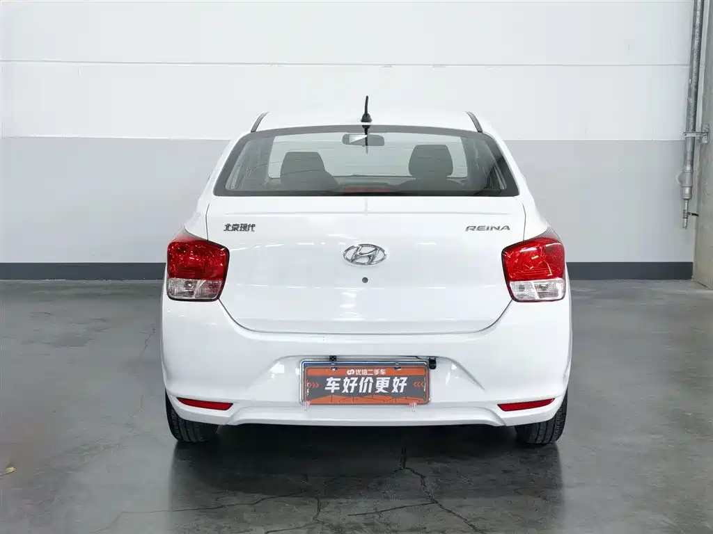Accent 1.4 L Manual Radiant CN-V