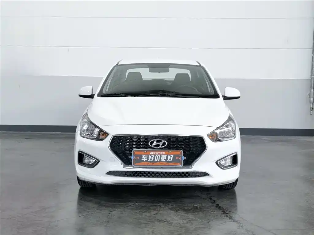 Accent 1.4 L Manual Radiant CN-V