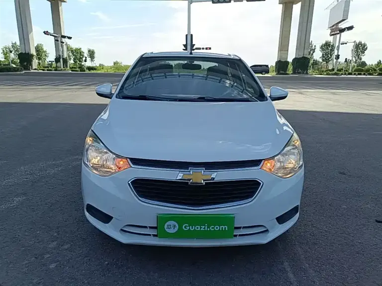 Chevrolet Sail Sail 3 1.5 L Manual Ideal Sunroof