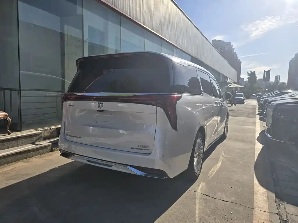 Century 2.0 T 4-seat Private