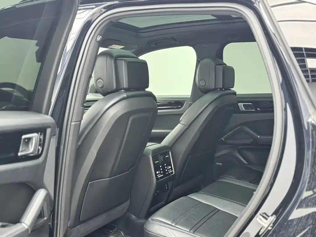 Cayenne NEV Cayenne E-Hybrid 2.0 T
