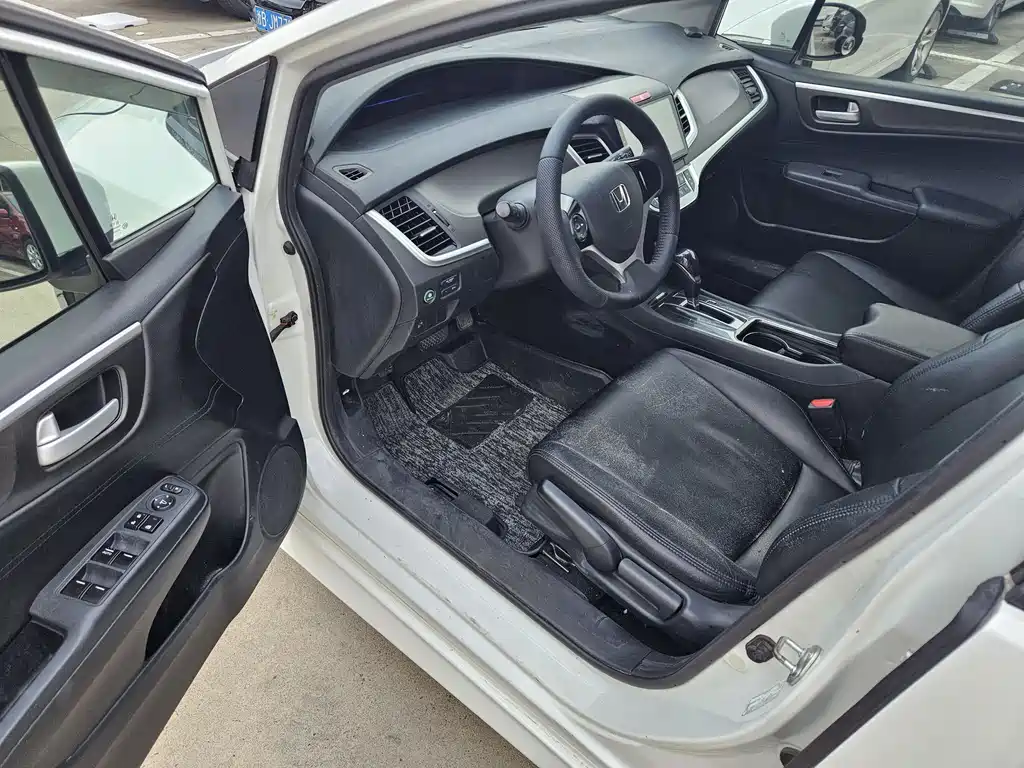 Jade 1.8 L Auto Classic 5-seat