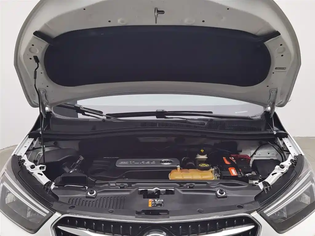 Encore 18 T Auto 2 WD Urban Leading