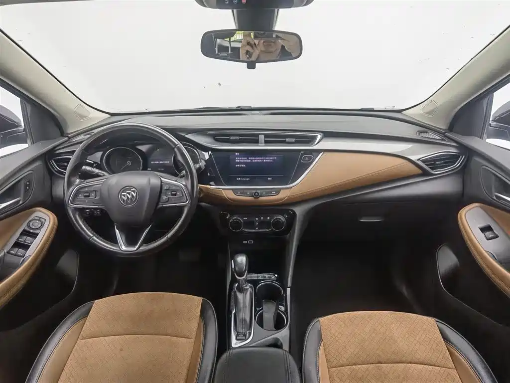 Encore GX 20 T CVT 2 WD Luxury
