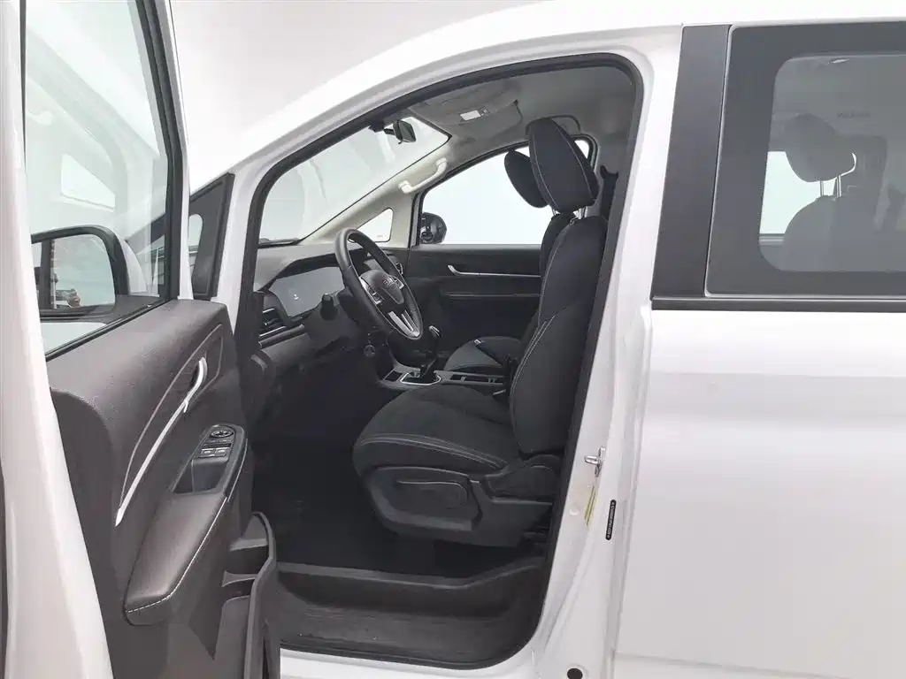 Ruisheng Ace M7 锐胜王牌M7 2023款 1.6 L 长轴创享型 7座