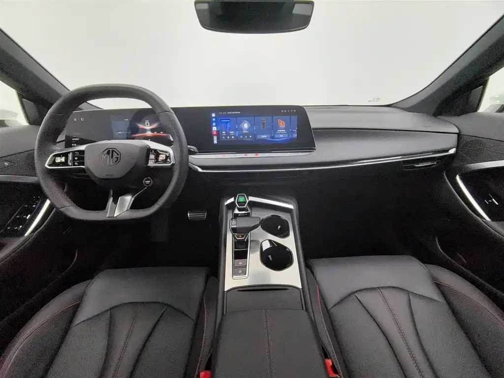 MG7 1.5 T DCT Supreme Beauty Luxury