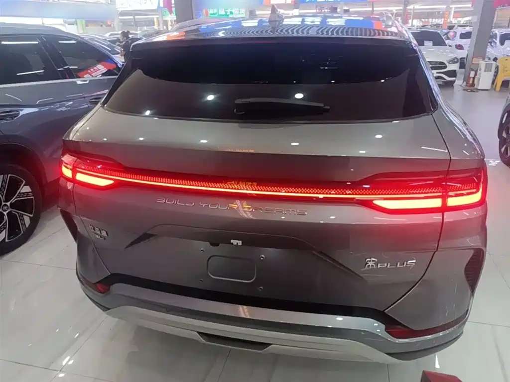Song PLUS NEV Champion DM-i 110 KM Flagship PLUS