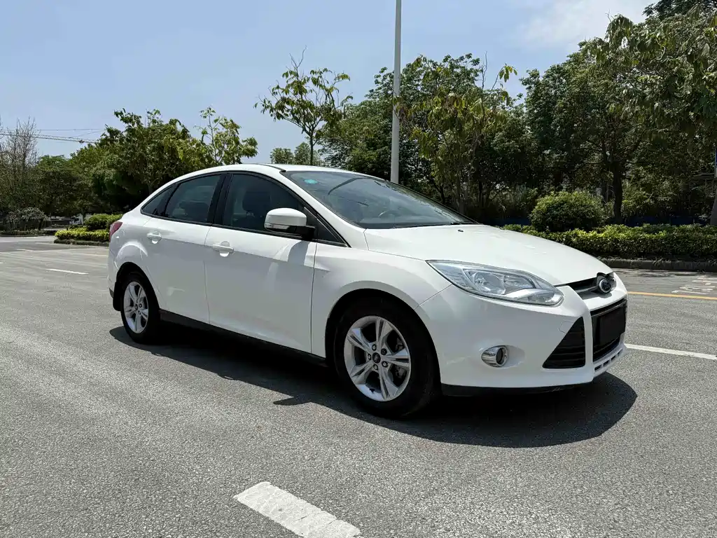 Focus Sedan 1.6 L Auto Style