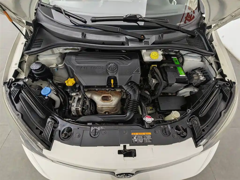MG 3 SW 1.5 L AMT Elite