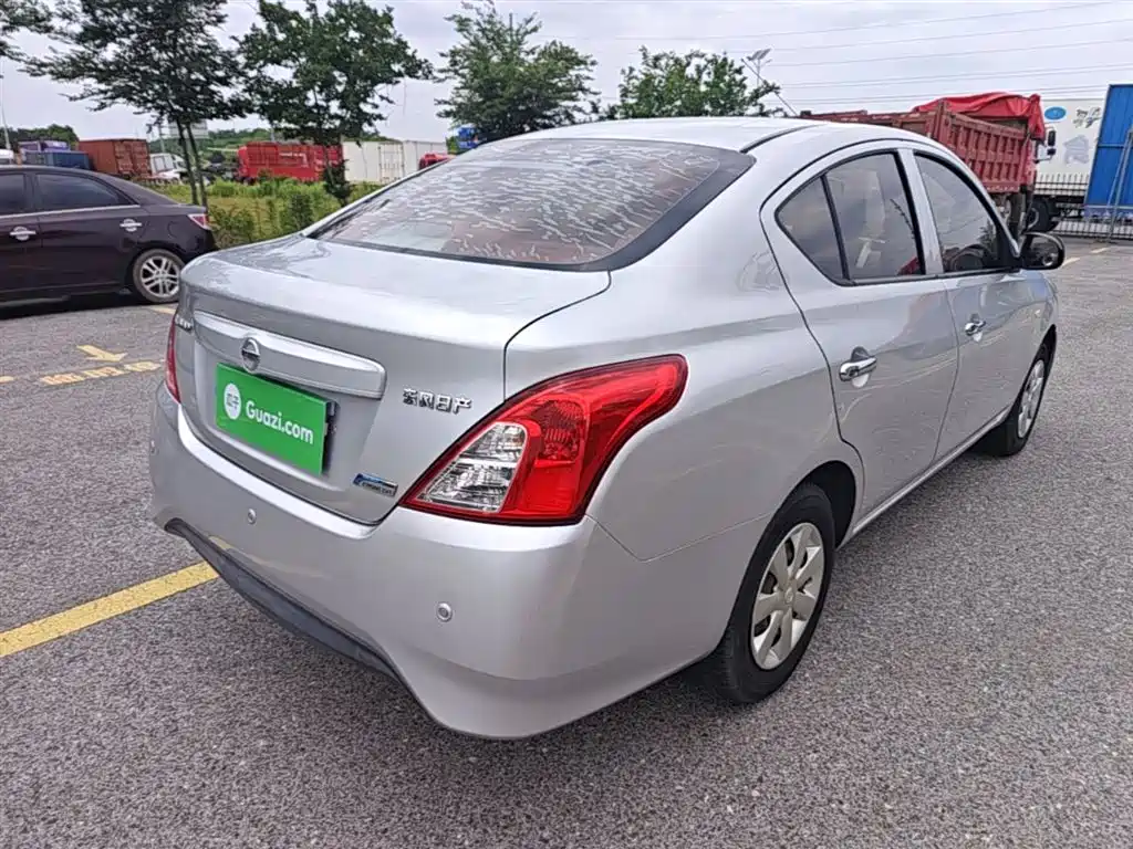 Sunny 1.5 XE CVT Master
