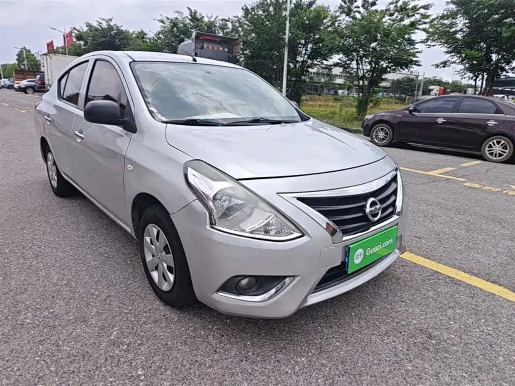 Sunny 1.5 XE CVT Master