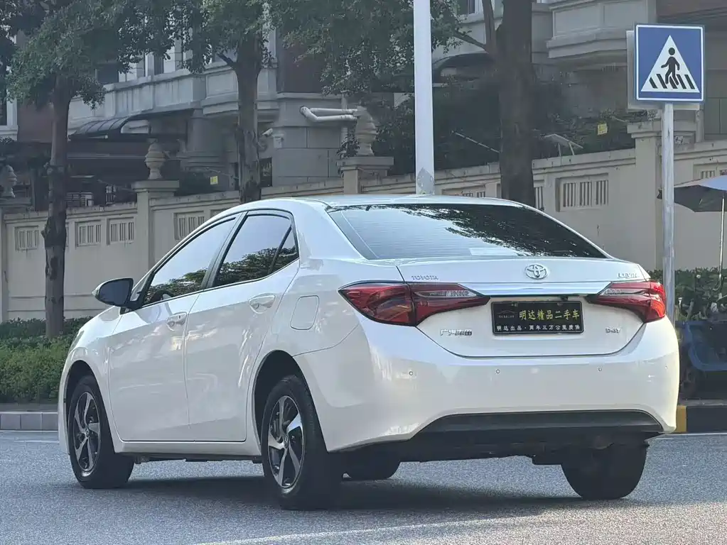 Levin Facelift 185 T CVT Elite CN-V