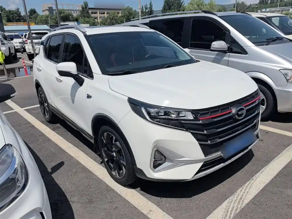 GAC Trumpchi GS3 传祺GS3 2021款 POWER 270 T 自动红动版