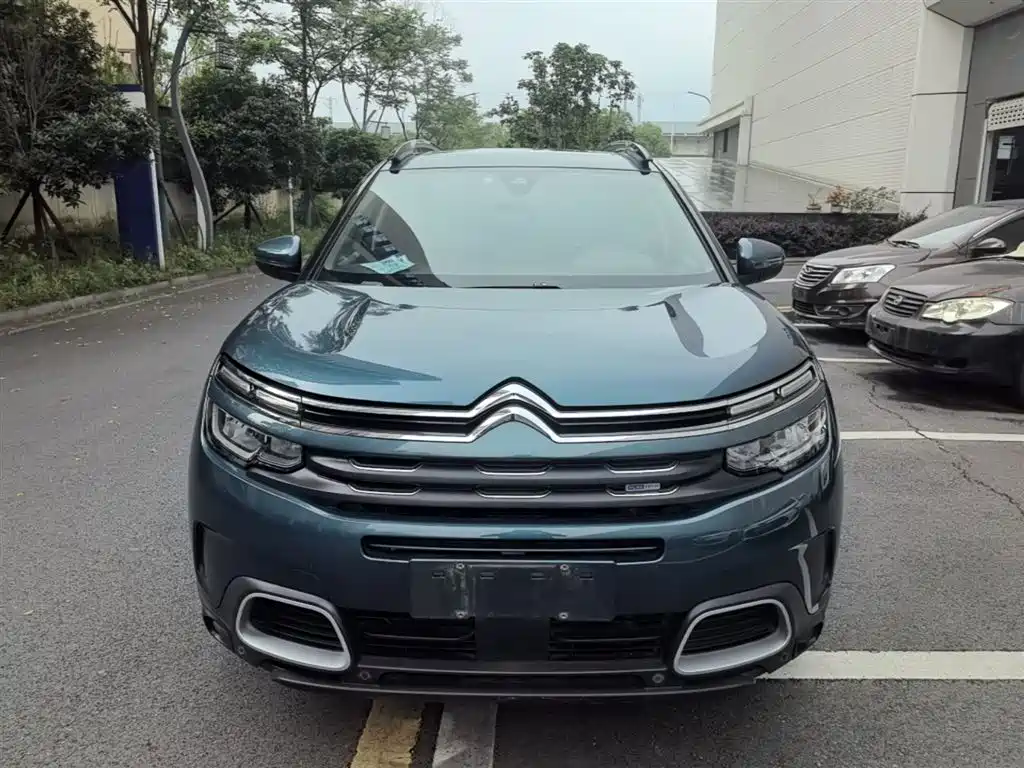 C5 Aircross 380 THP Luxury