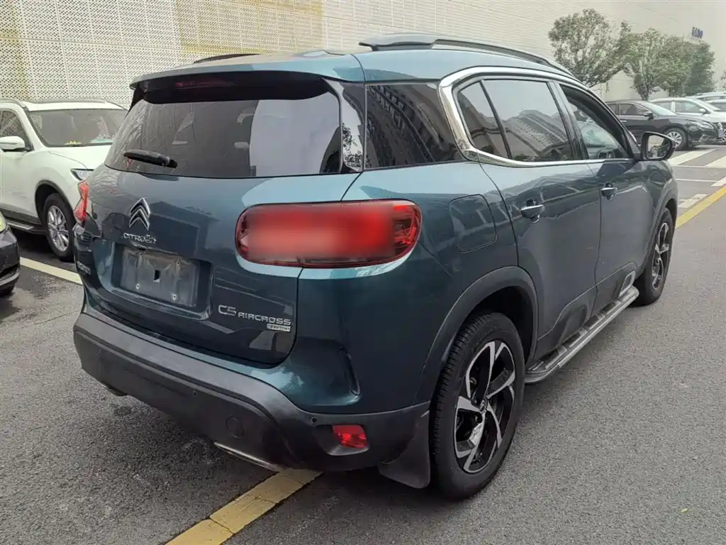 C5 Aircross 380 THP Luxury