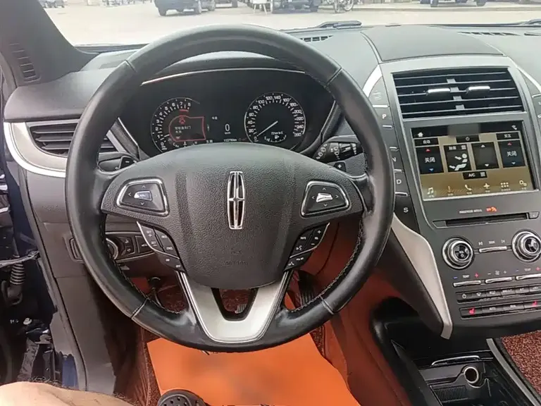 Lincoln MKC 2.0 T 2 WD Premium