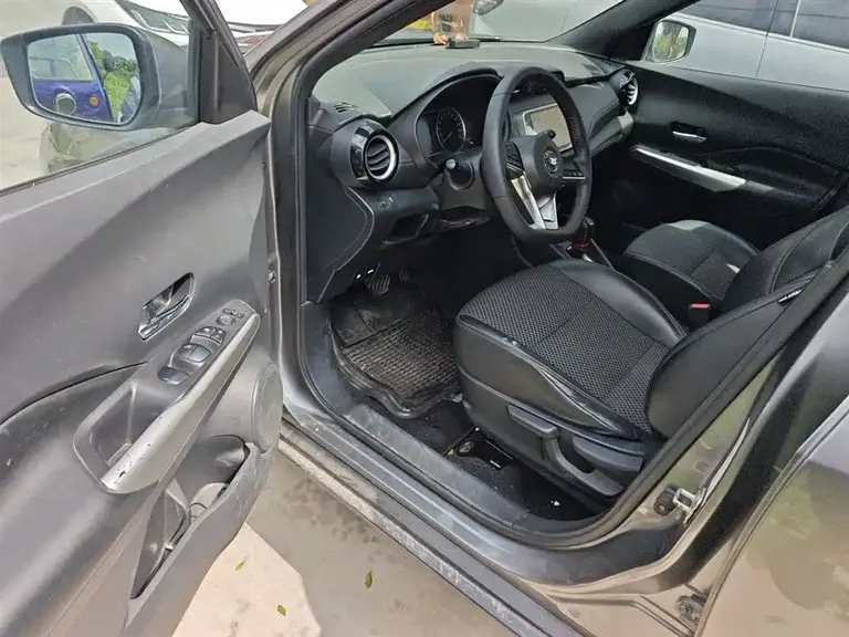 Nissan Kicks 1.5 L CVT Connected Luxury