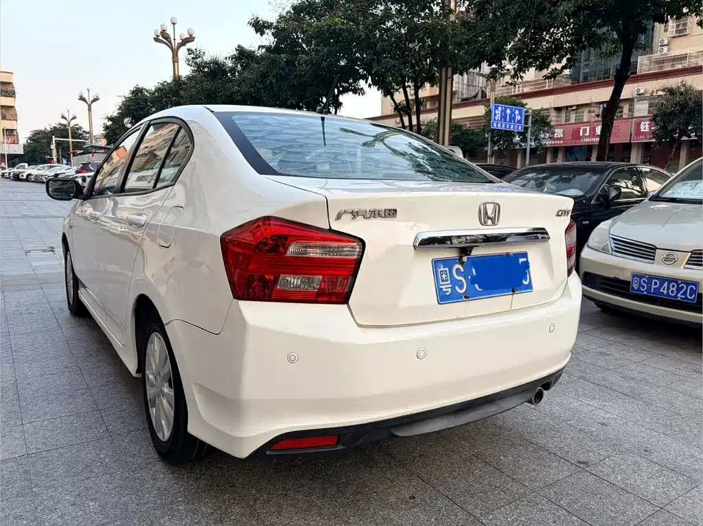 City Classic 1.5 L Auto Elite
