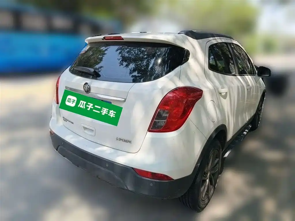 Encore 18 T Auto 2 WD Urban Fashion