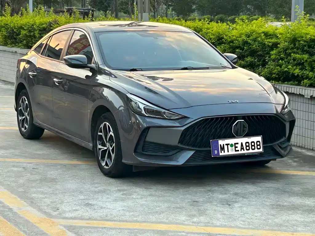 MG5 180 DVVT CVT Youth Style