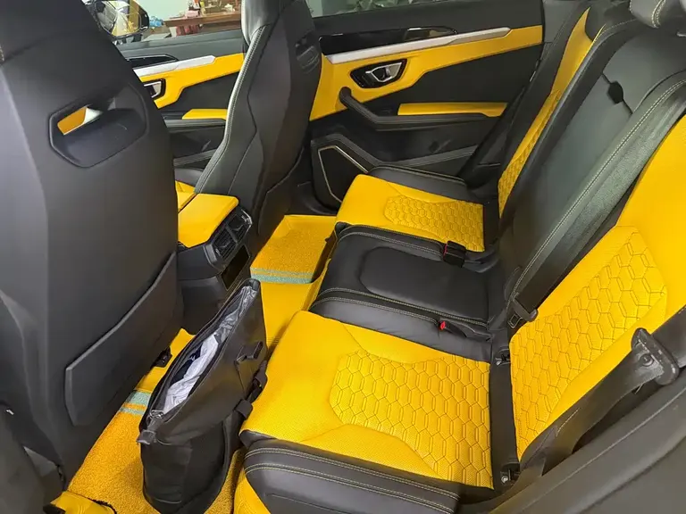 Lamborghini Urus 4.0 T V8