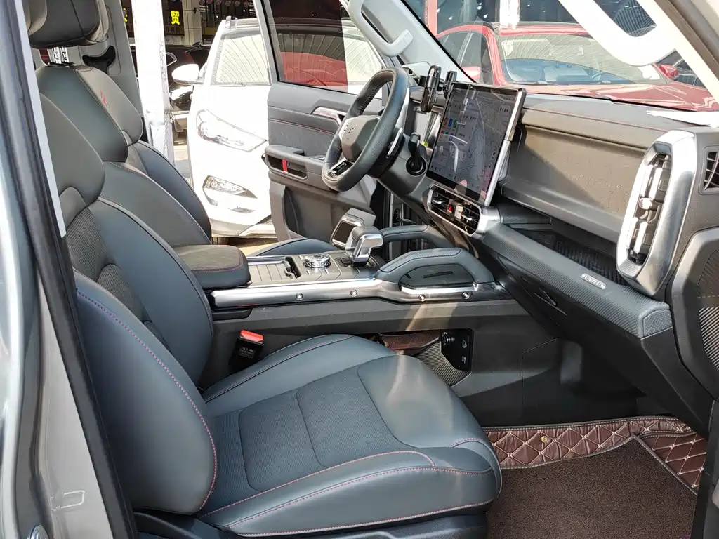 Jetour Traveller 1.5 T 2 WD Discovery PRO