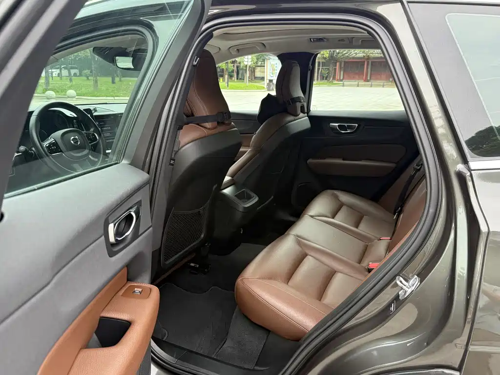 Volvo XC60 T5 4 WD Smart Vision Luxury