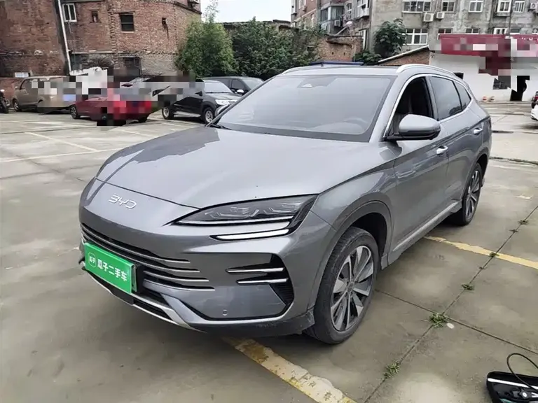 BYD Song PLUS NEV DM-i 112 KM Honored