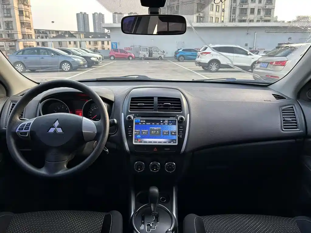 ASX 2.0 L CVT 2 WD Elite