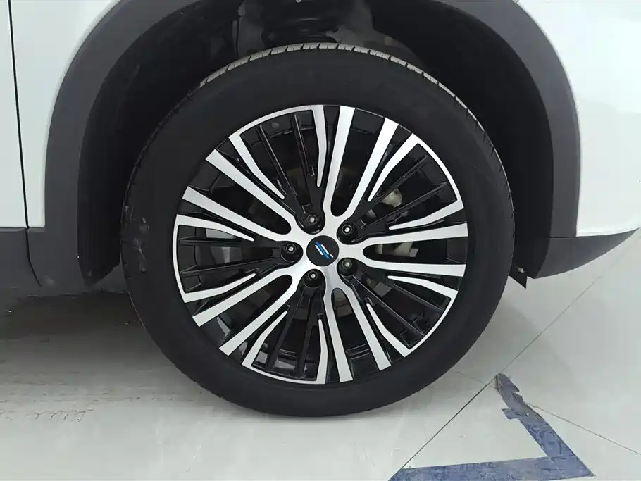 Changan Oshan X7 1.5 T Auto Luxury