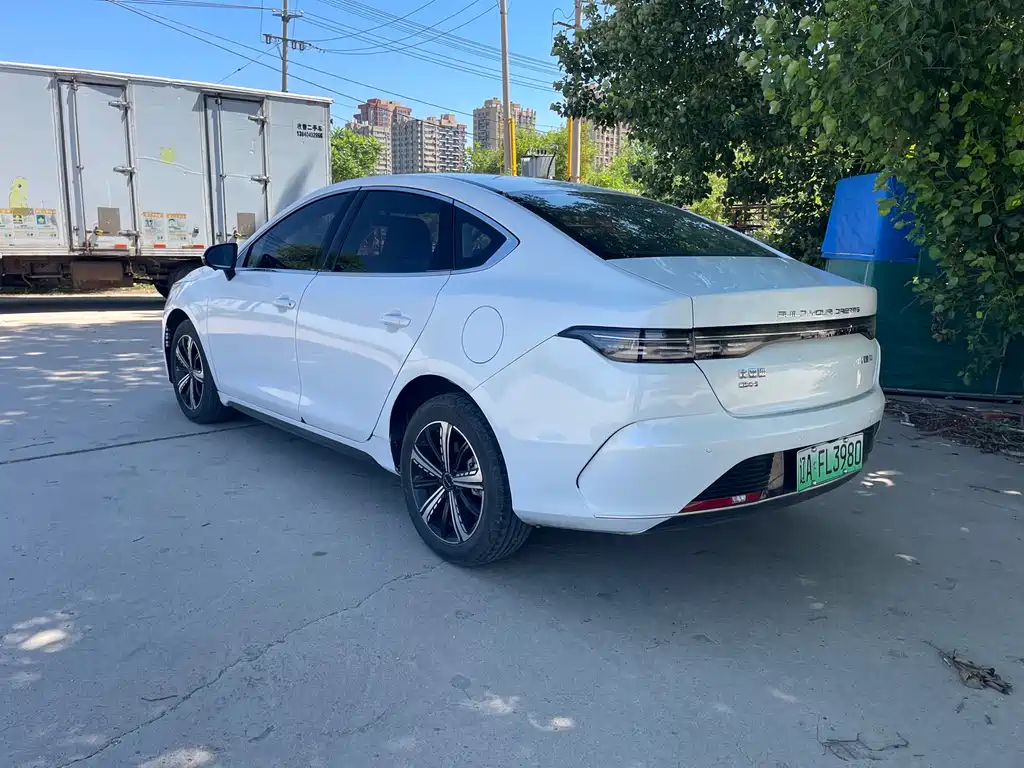Destroyer 05 Glory DM-i 120 KM Luxury