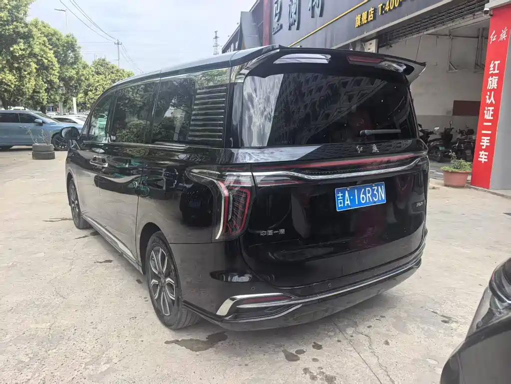Hongqi HQ9 2.0 T Connected Flagship Enjoyment