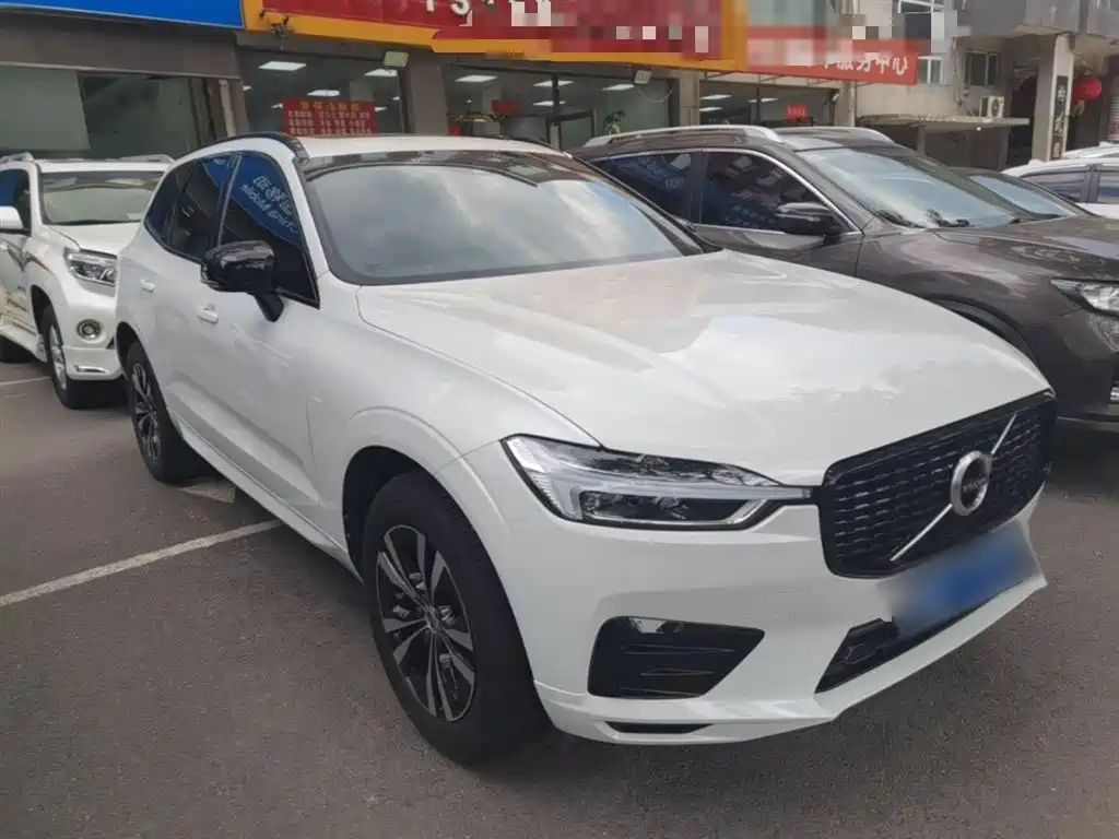 Volvo XC60 T5 4 WD Smart Ease Sport