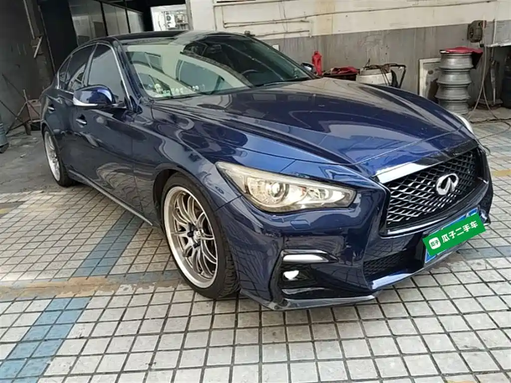 Infiniti Q50 L 2.0 T Progressive Enjoyment CN-VI