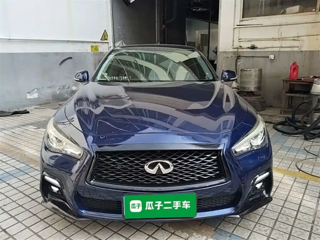 Infiniti Q50 L 2.0 T Progressive Enjoyment CN-VI