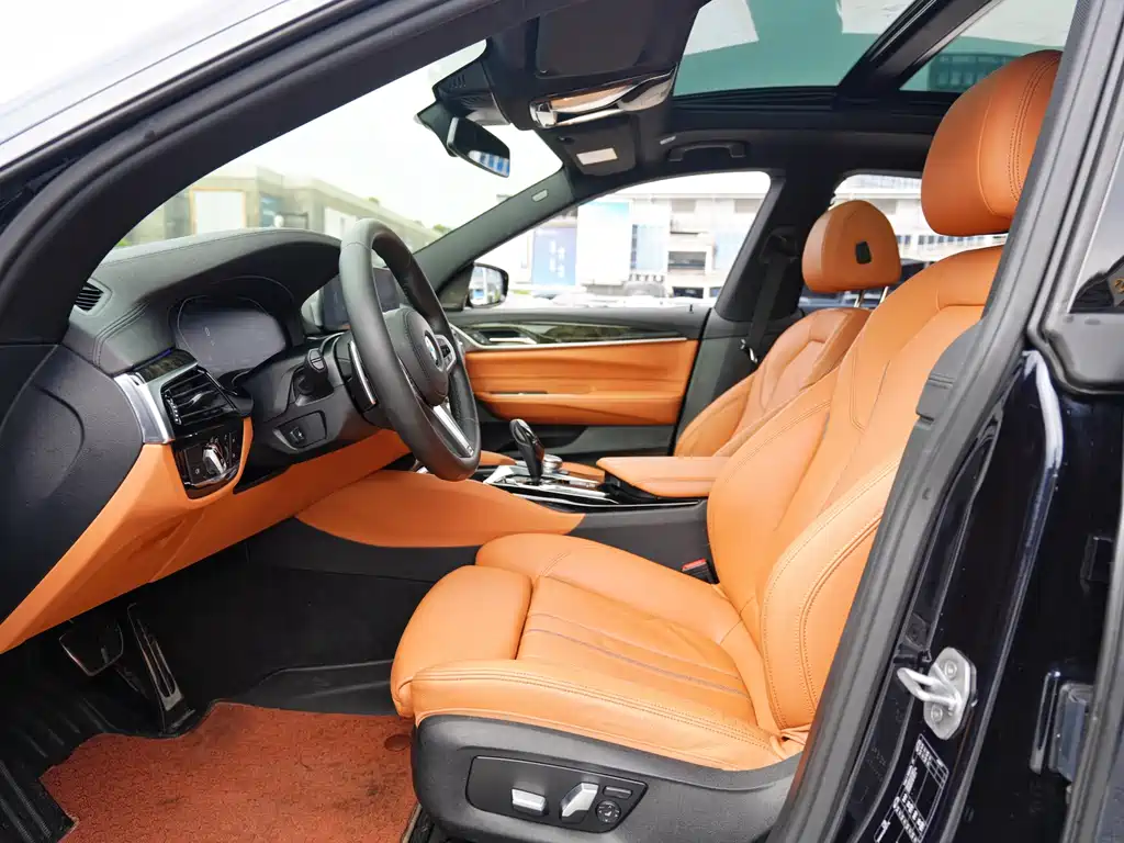 BMW 6 Series GT 630 i M Sport Package