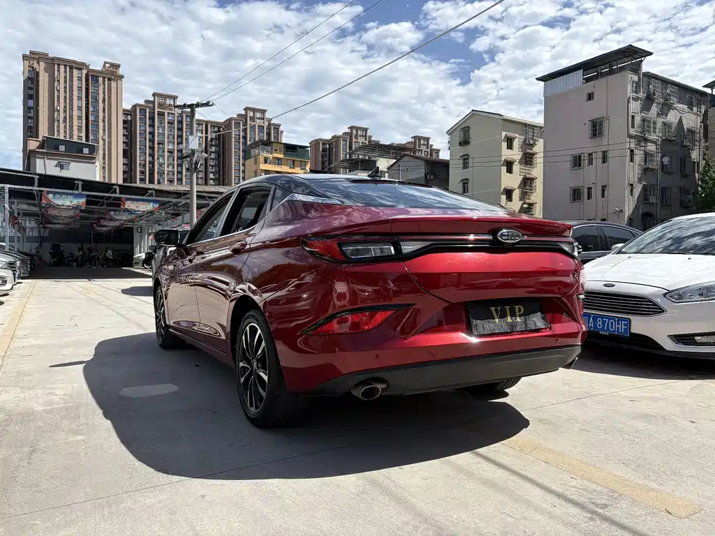 Jiayue A5 1.5 T CVT Transcend